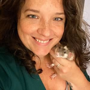 Meet your Posher, Kimberly